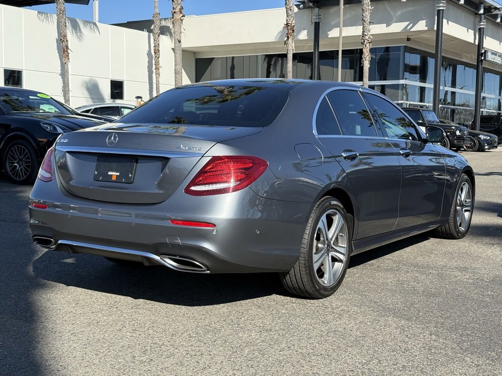 Used 2020 Mercedes-Benz E 350 4MATIC Sedan image 9
