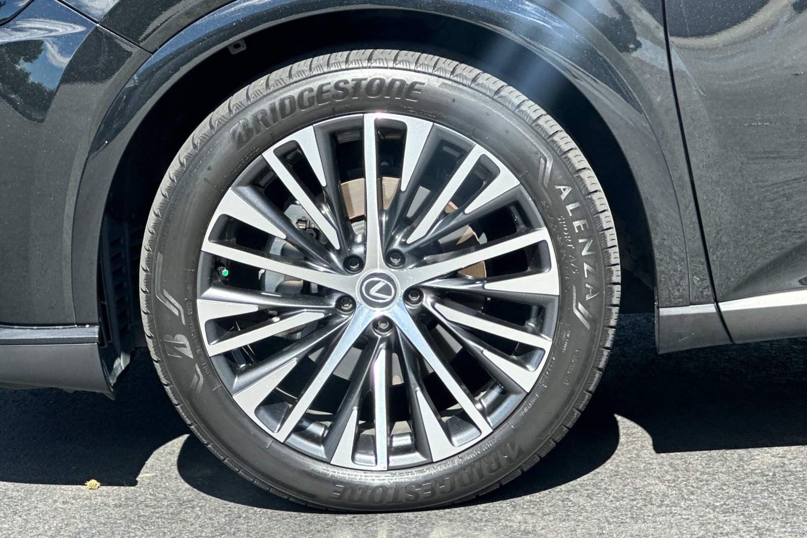 Certified 2023 Lexus RX 350 Premium Plus w/ Cold Area Package AWD/4WD image 36