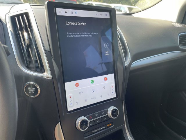 Certified 2024 Ford Edge Titanium AWD/4WD image 31