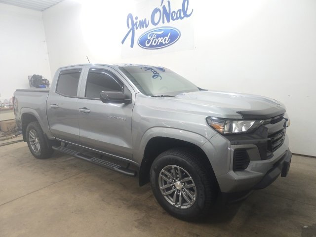 Used 2025 Chevrolet Colorado LT