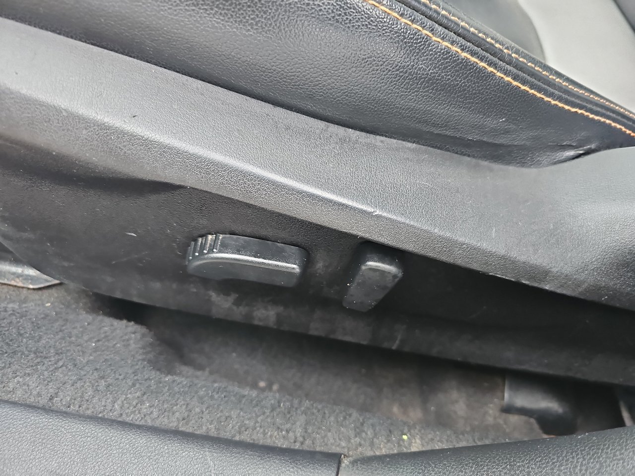 Used 2019 Subaru Crosstrek 2.0i Limited w/ Moonroof Package w/Navigation image 14