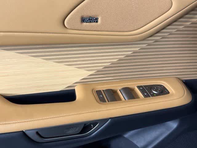 New 2026 Lexus ES 350e w/ Accessory Package (Z2) FWD image 15