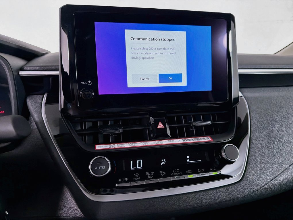 New 2027 Toyota Corolla LE FWD image 19