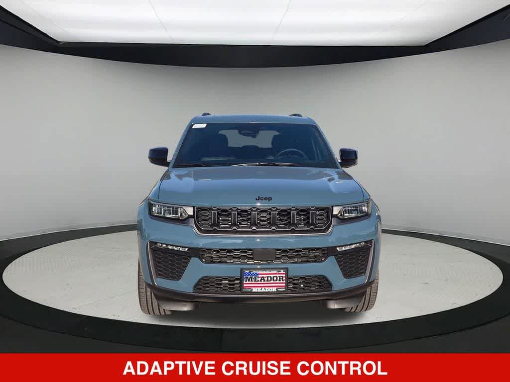 New 2026 Jeep Grand Cherokee Limited w/ Limited Altitude Package AWD/4WD image 10