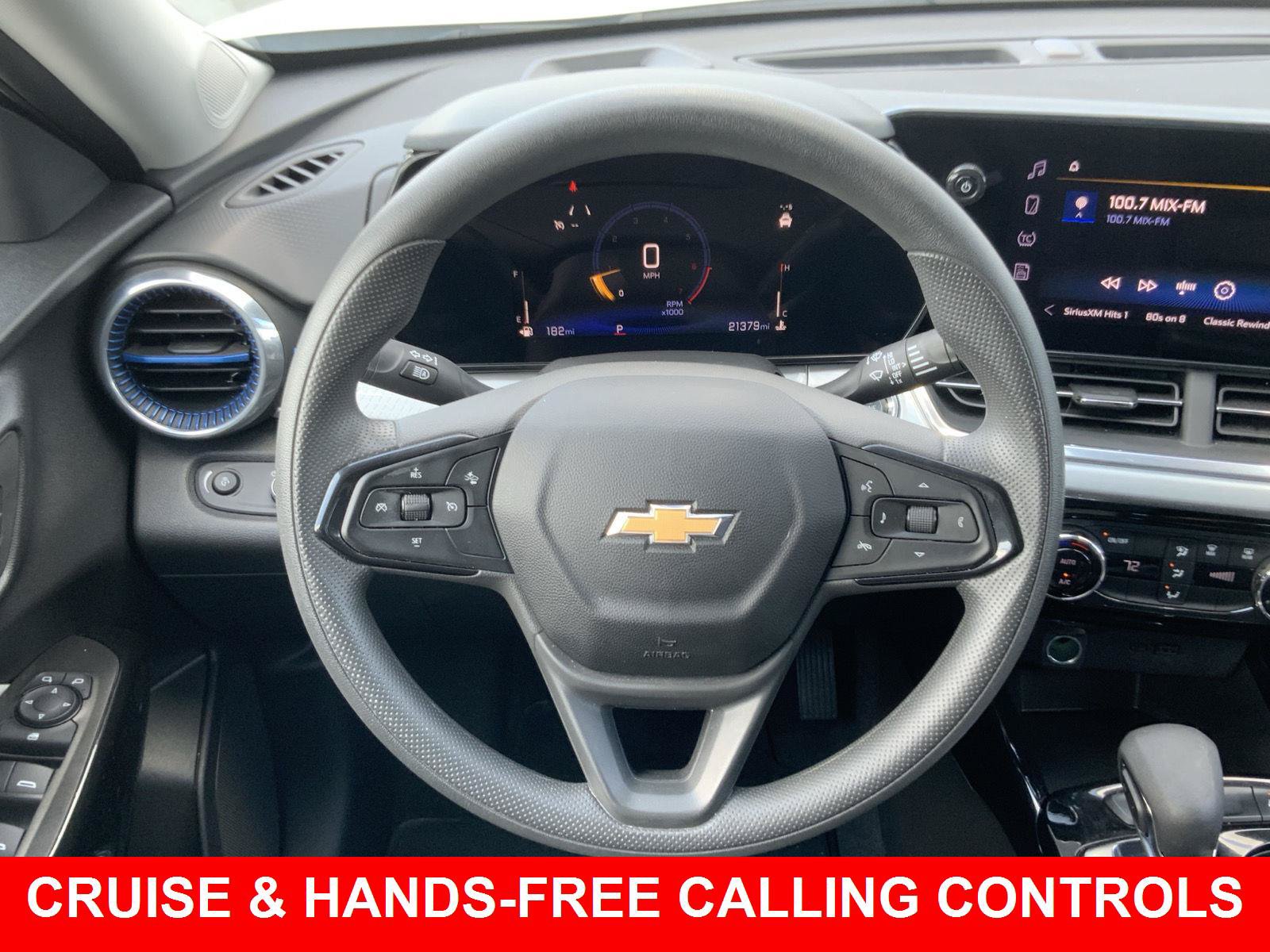 Used 2024 Chevrolet Trax LT FWD image 27