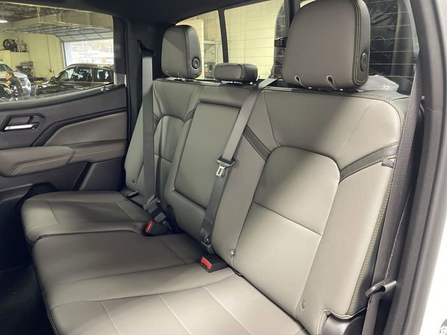 Used 2024 Chevrolet Colorado ZR2 w/ ZR2 Bison Edition AWD/4WD image 23