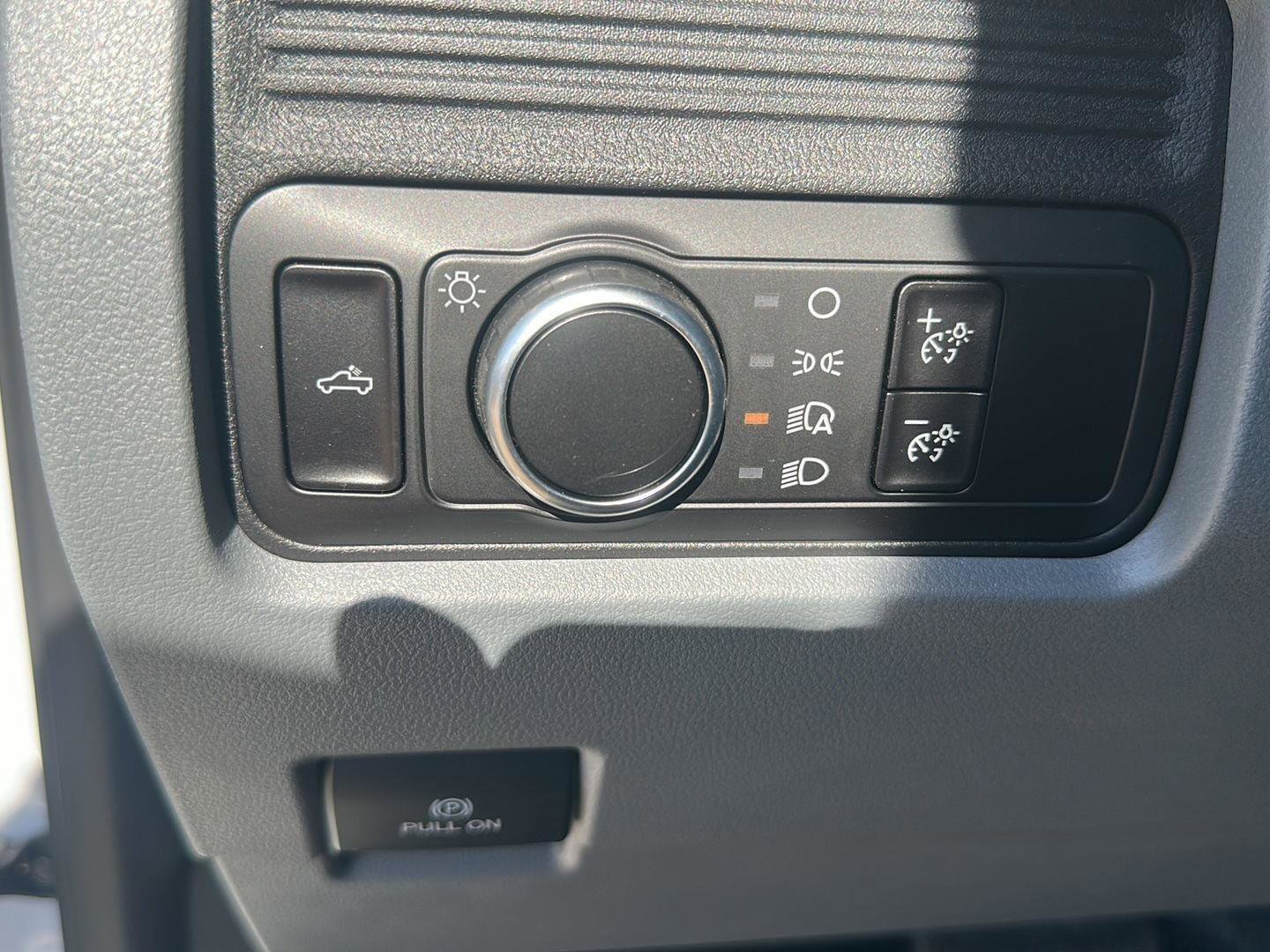 New 2026 Ford F250 XL w/ F-250 >10K GVWR Package image 18