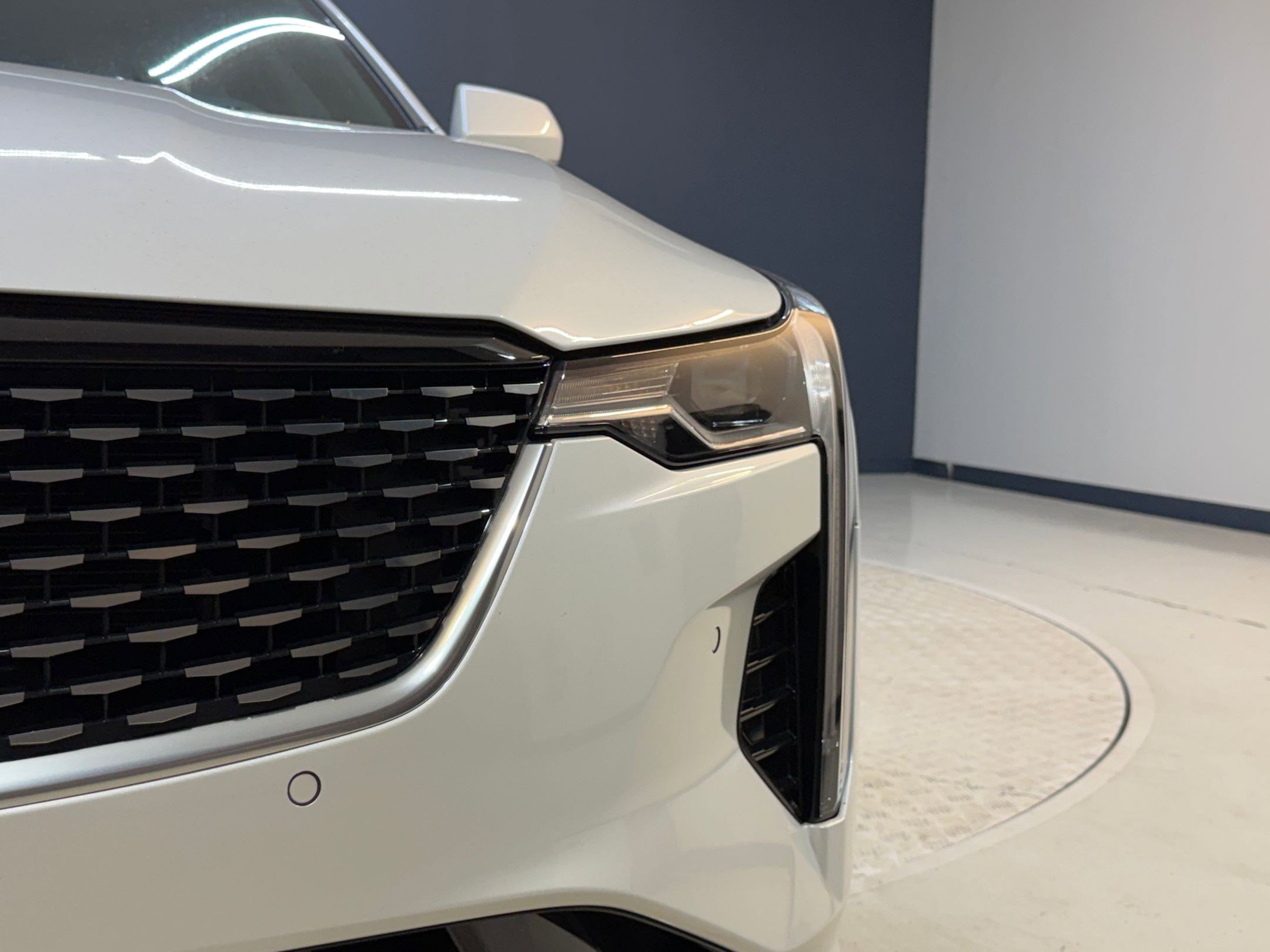 Certified 2025 Cadillac CT4 Premium Luxury RWD image 11