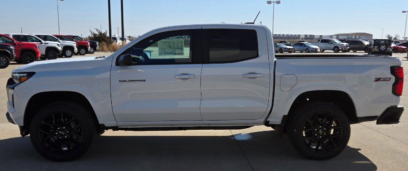 New 2025 Chevrolet Colorado Z71 image 5