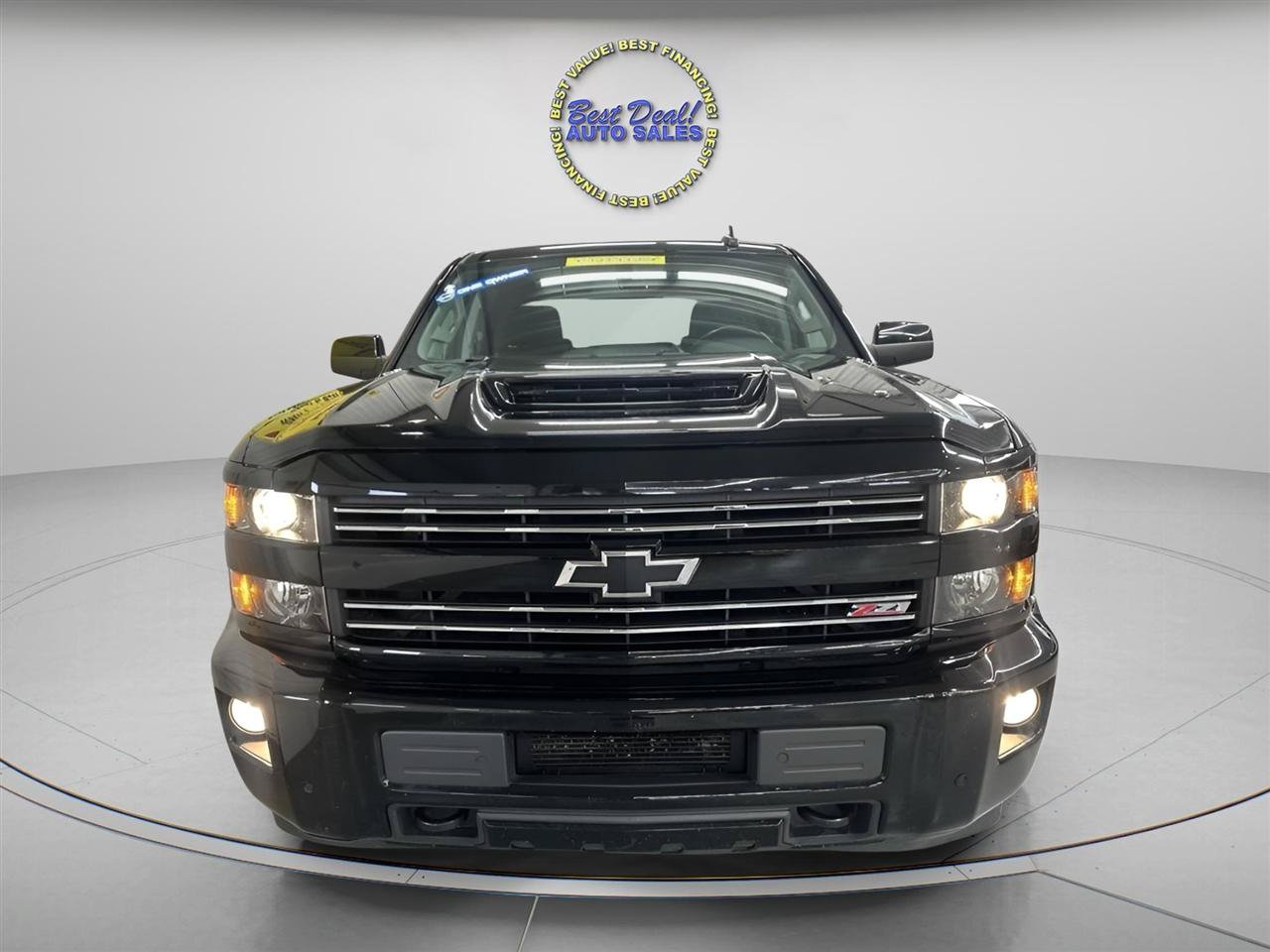 Used 2018 Chevrolet Silverado 2500 LTZ w/ Duramax Plus Package AWD/4WD image 6