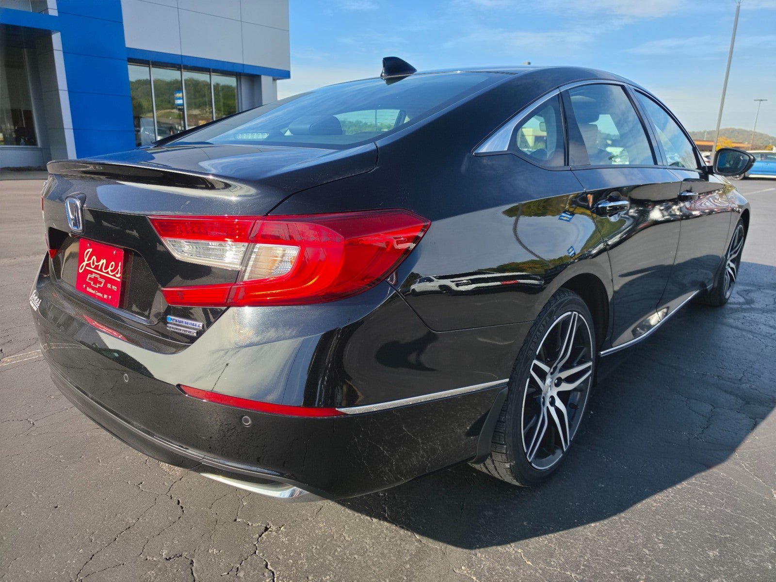 Used 2021 Honda Accord Touring image 5