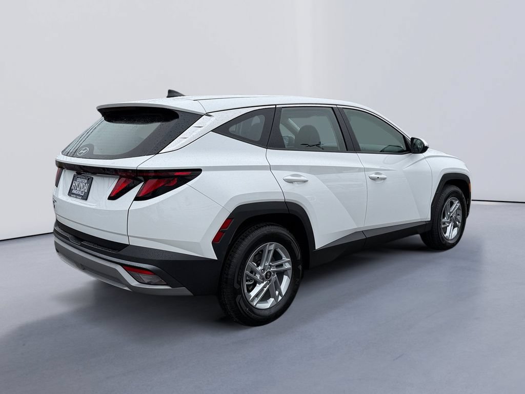 New 2026 Hyundai Tucson SE FWD video 3