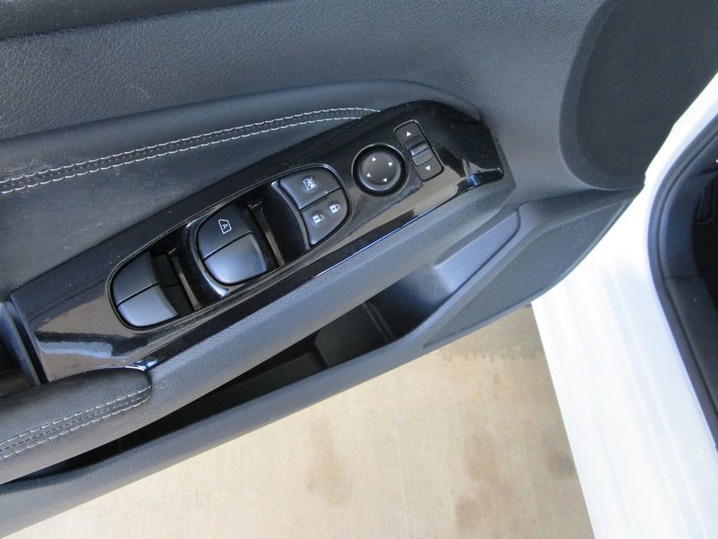 Used 2023 Nissan Altima 2.5 SV w/ SV Premium Package image 20