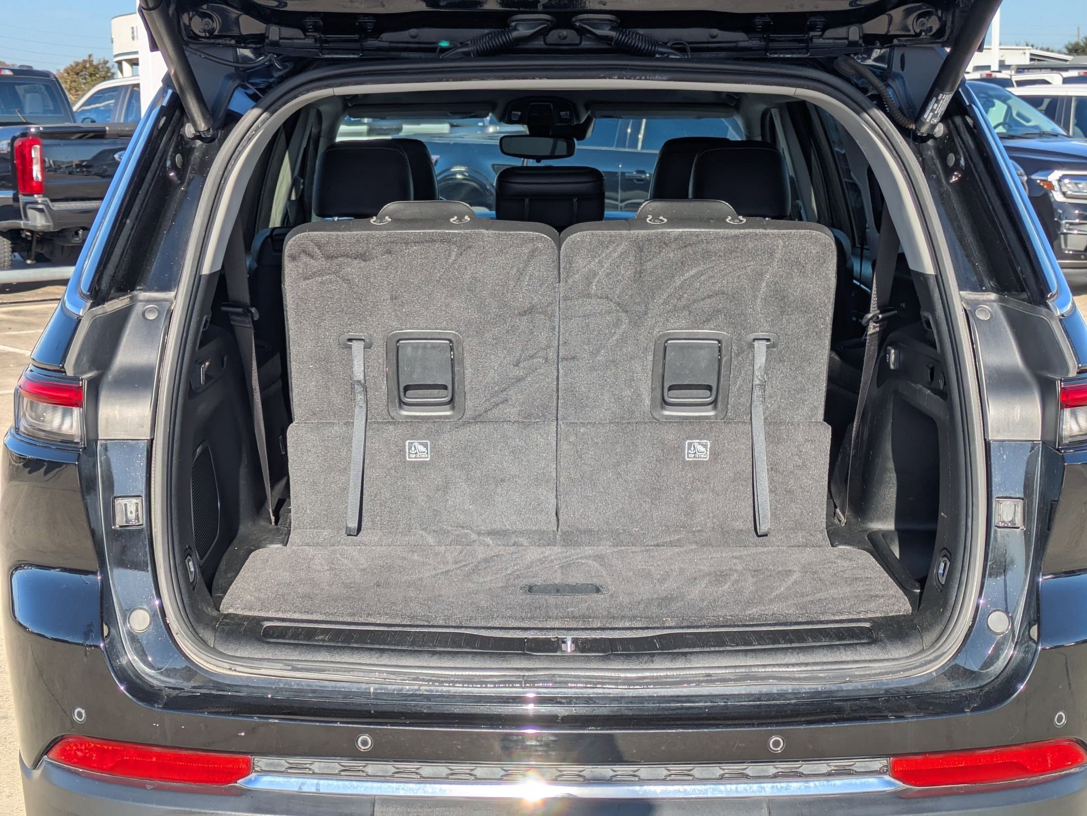 Used 2021 Jeep Grand Cherokee L Limited image 30