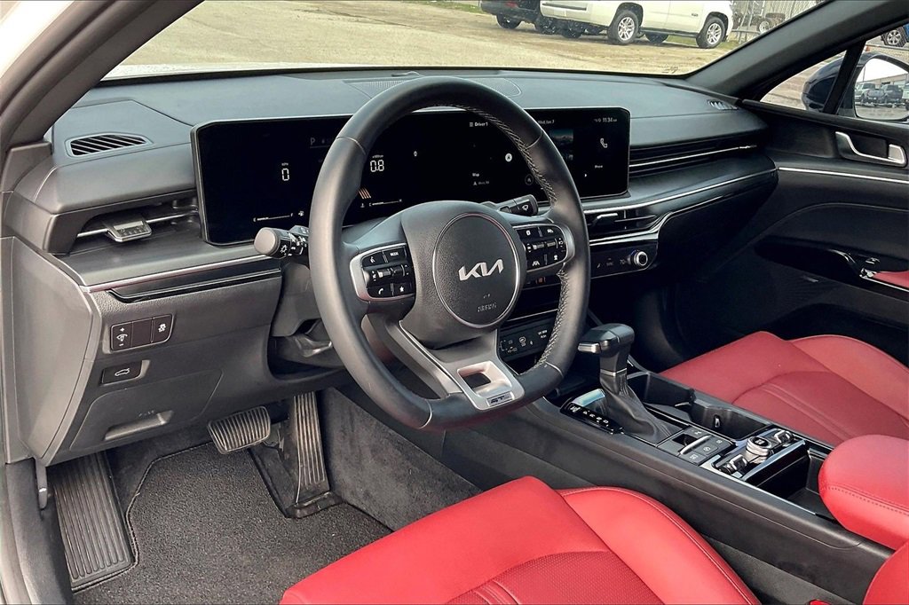 Used 2025 Kia K5 GT-Line w/ GT-Line Premium Package image 14