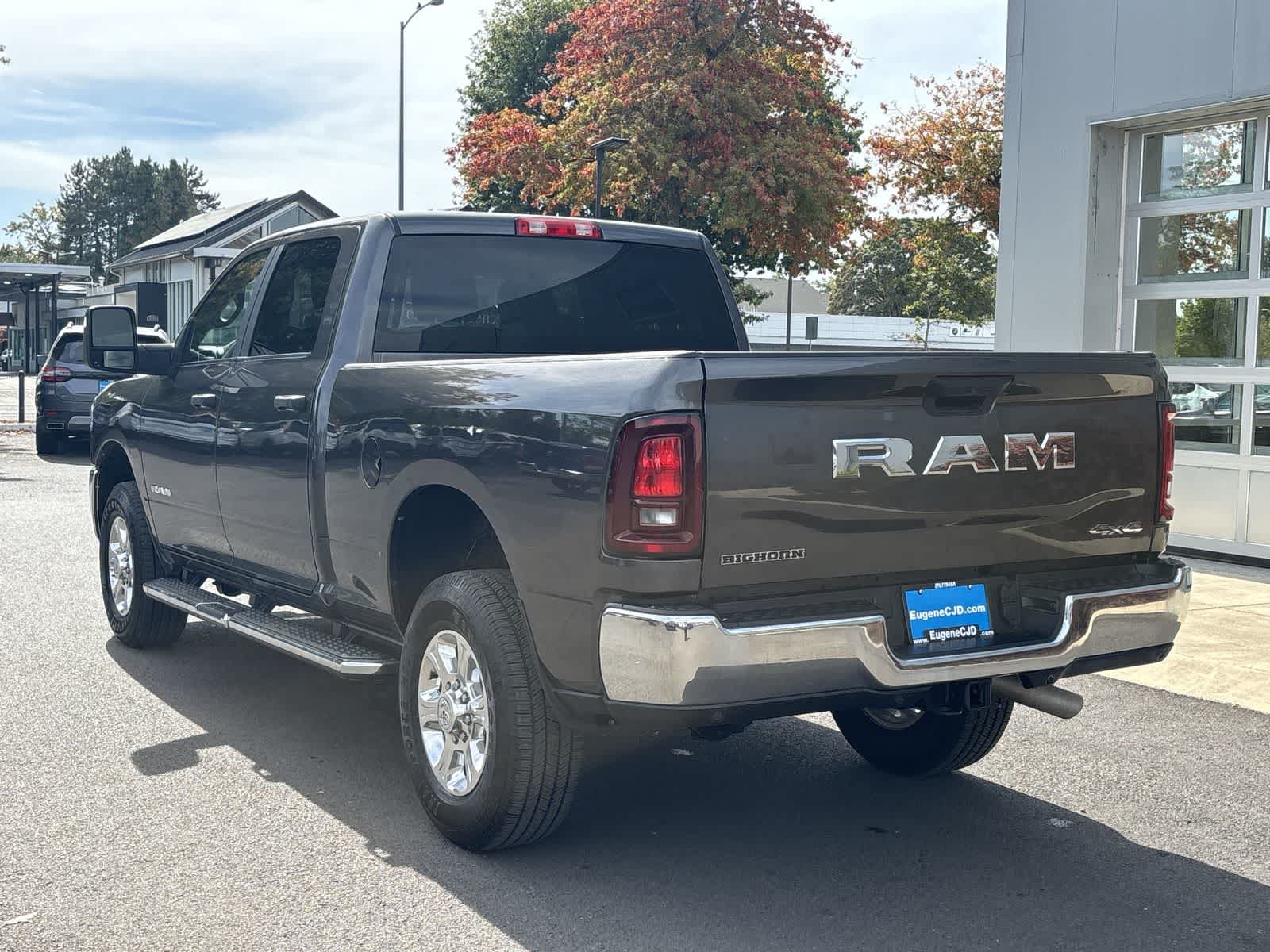Used 2025 RAM 2500 Big Horn AWD/4WD image 3