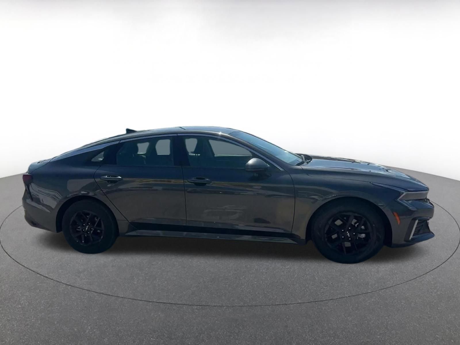 Used 2025 Kia K5 LXS FWD image 16