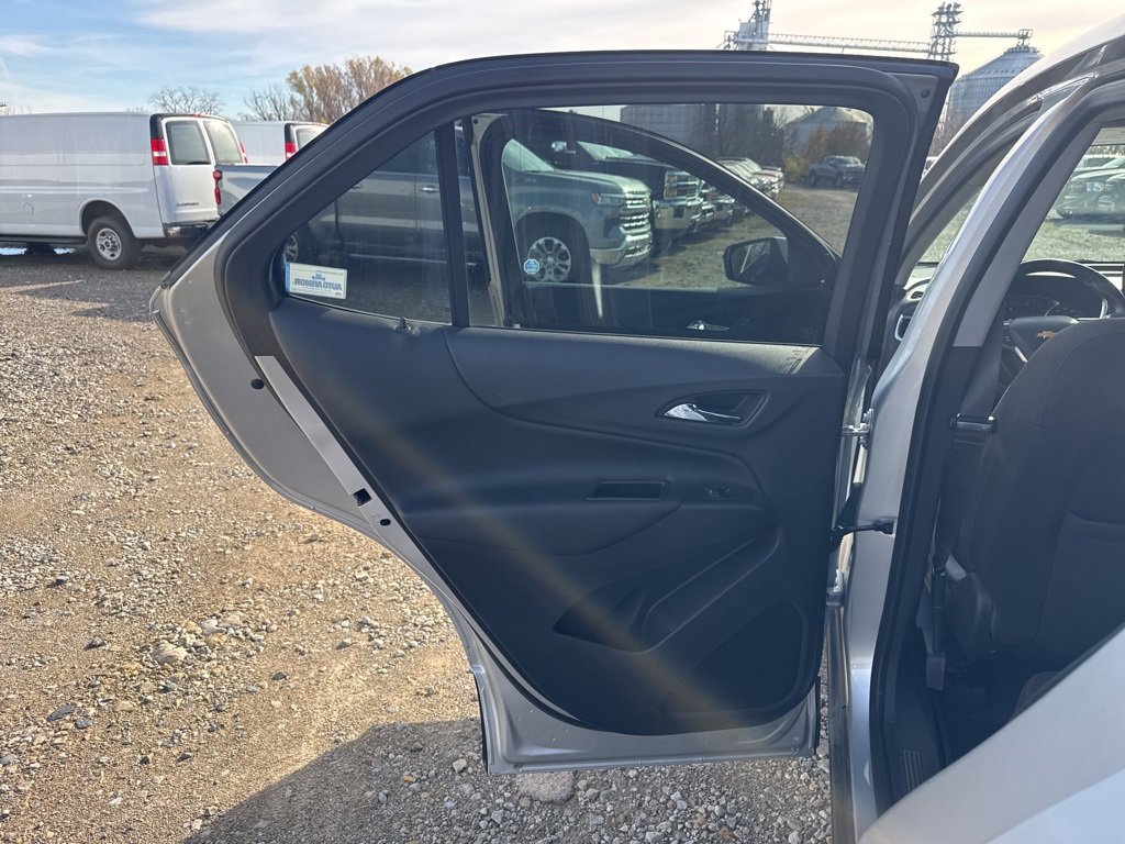 Used 2021 Chevrolet Equinox LT image 20