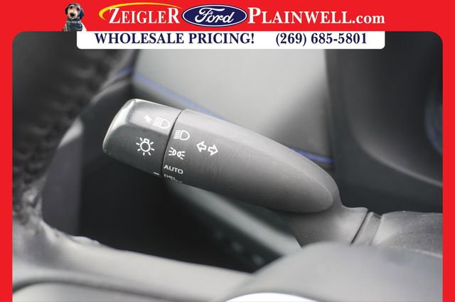 Used 2022 Toyota RAV4 XSE image 26