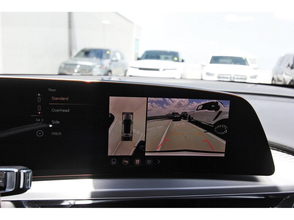 New 2027 Cadillac Lyriq Sport AWD/4WD image 17