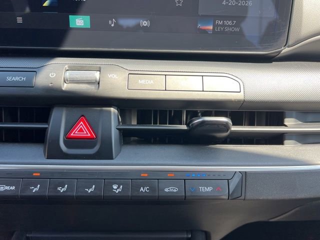 Certified 2025 Kia K4 LXS FWD image 21