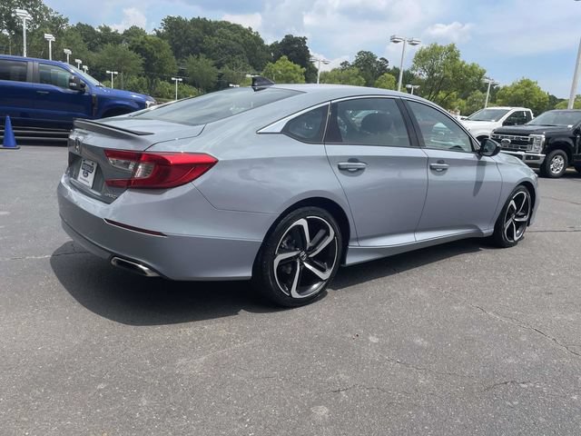 Used 2022 Honda Accord Sport image 6