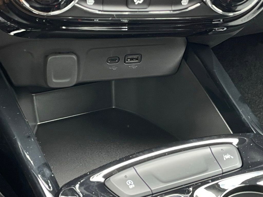 New 2026 Chevrolet Trax LT w/ Driver Confidence Package image 20