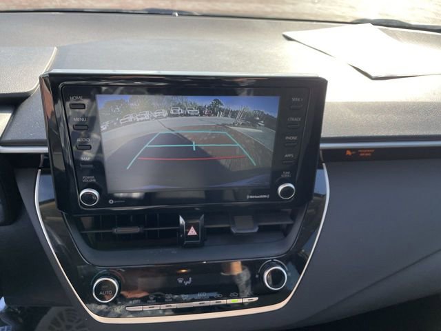 Used 2022 Toyota Corolla LE image 18