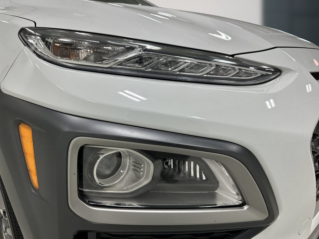 Used 2018 Hyundai Kona Ultimate FWD image 11
