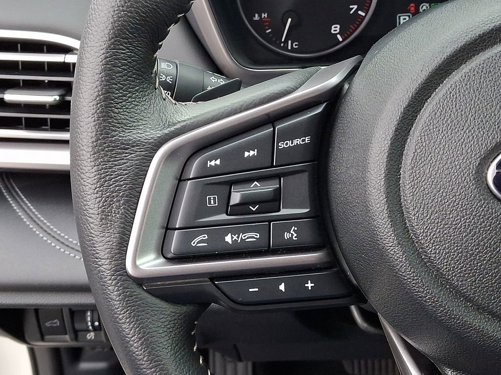 Used 2025 Subaru Outback Limited image 24