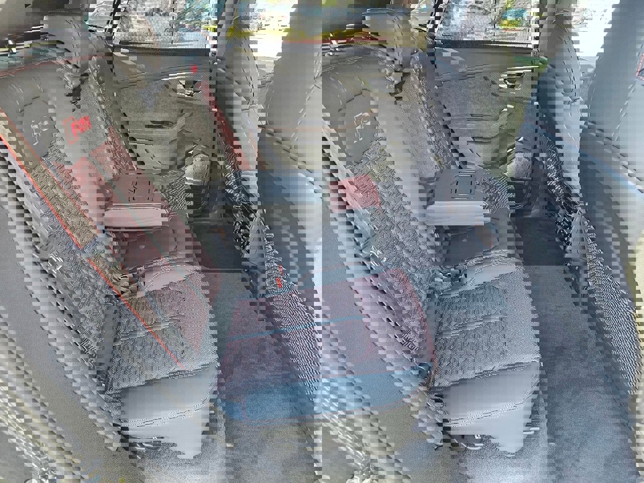 New 2025 Audi RS Q8 performance image 6