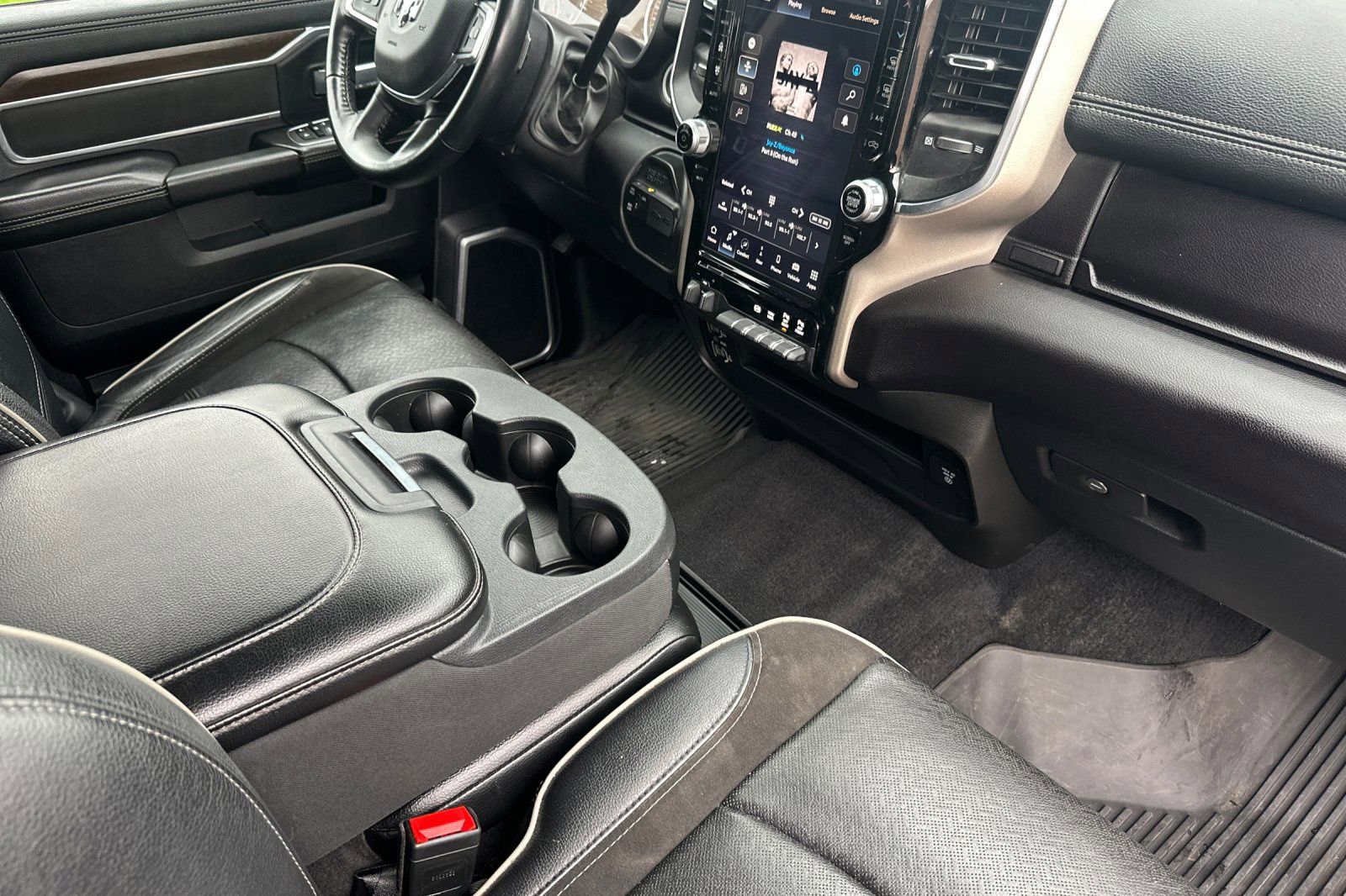 Used 2024 RAM 2500 Laramie image 18