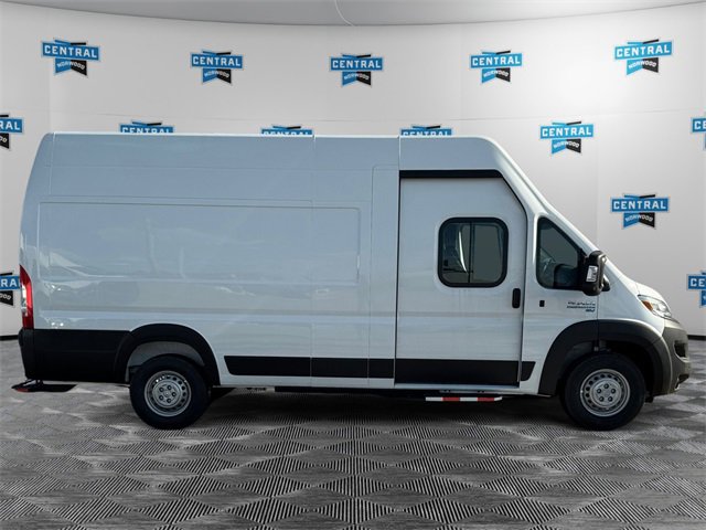 New 2024 RAM ProMaster 3500 w/ Delivery Van Package image 6