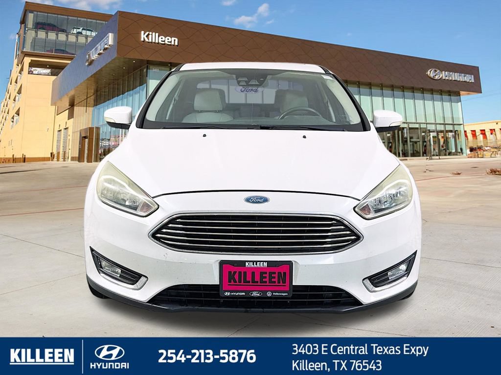 Used 2017 Ford Focus Titanium w/ Titanium Technology Package FWD image 2