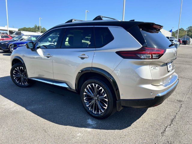 Used 2026 Nissan Rogue Platinum w/ Platinum Premium Package AWD/4WD image 8