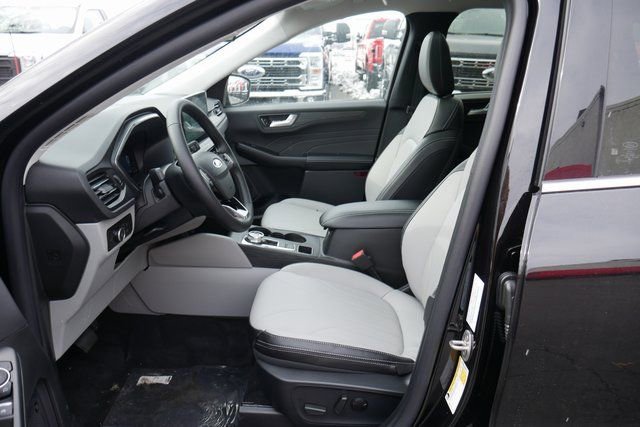 New 2026 Ford Escape Platinum w/ Premium Technology Package image 2