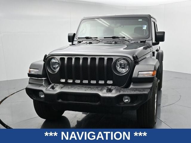 Used 2023 Jeep Wrangler Sport AWD/4WD image 3