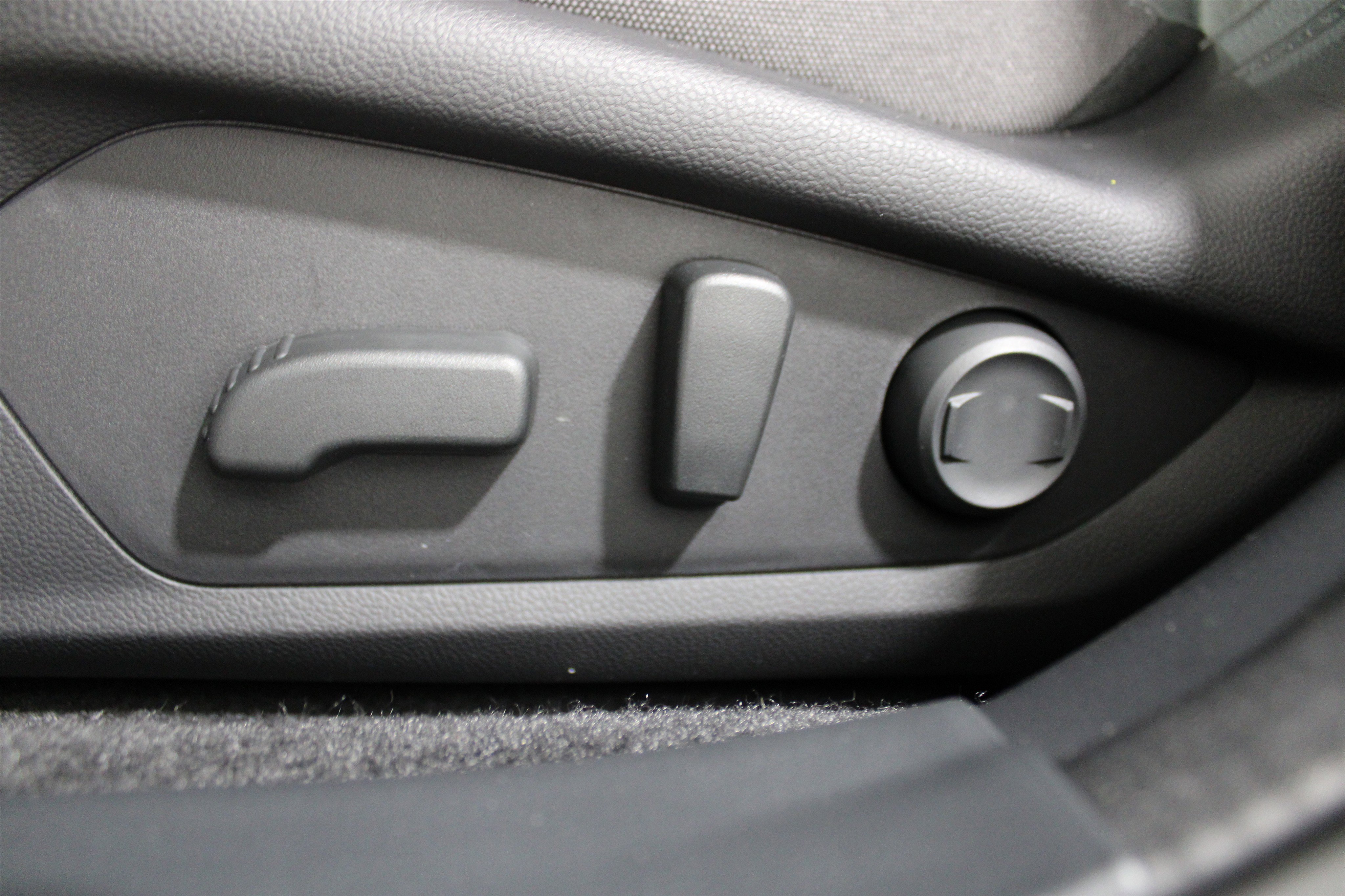 New 2026 Subaru Crosstrek 2.0i Premium image 4