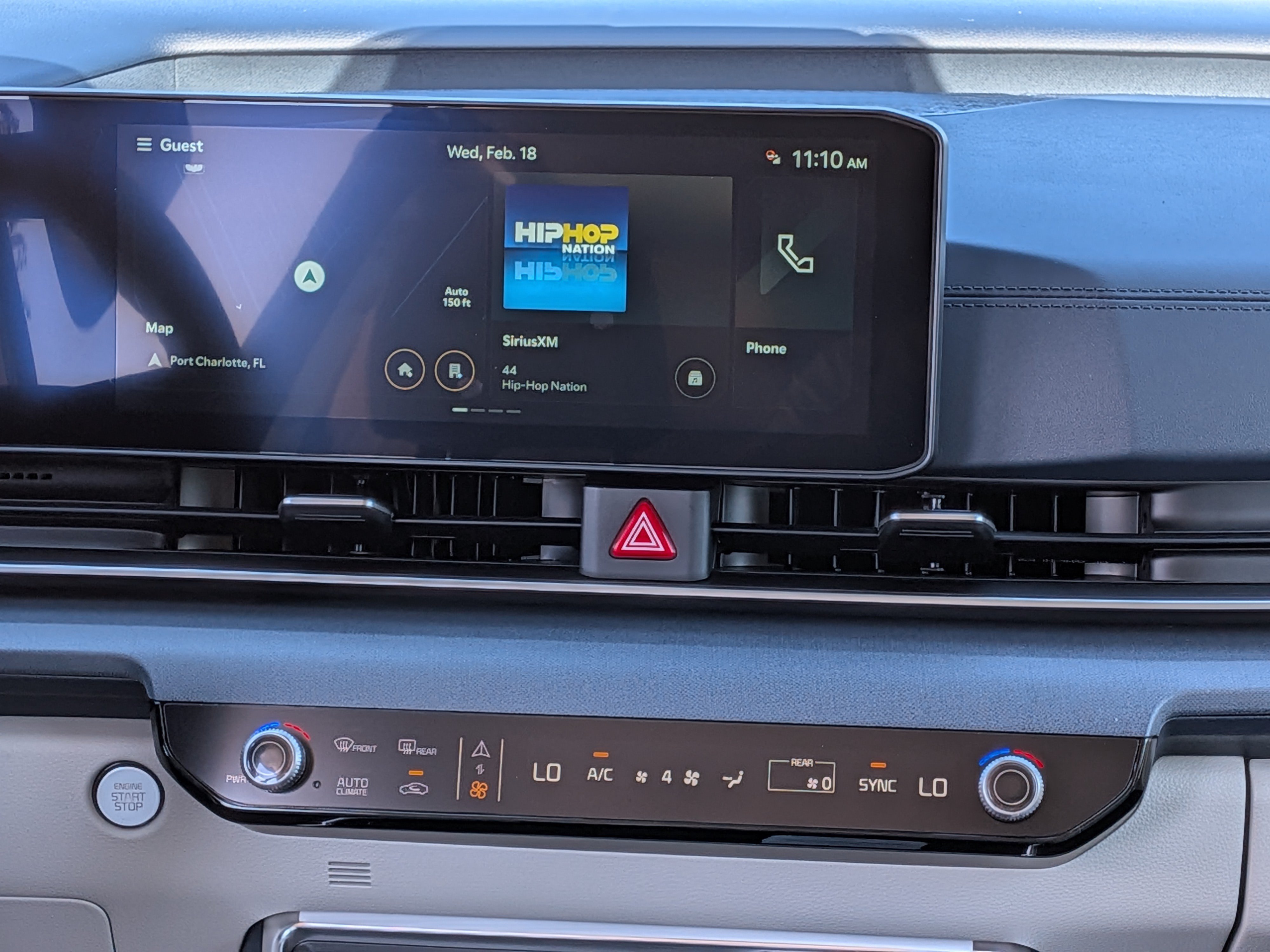 New 2026 Kia Carnival EX FWD image 23