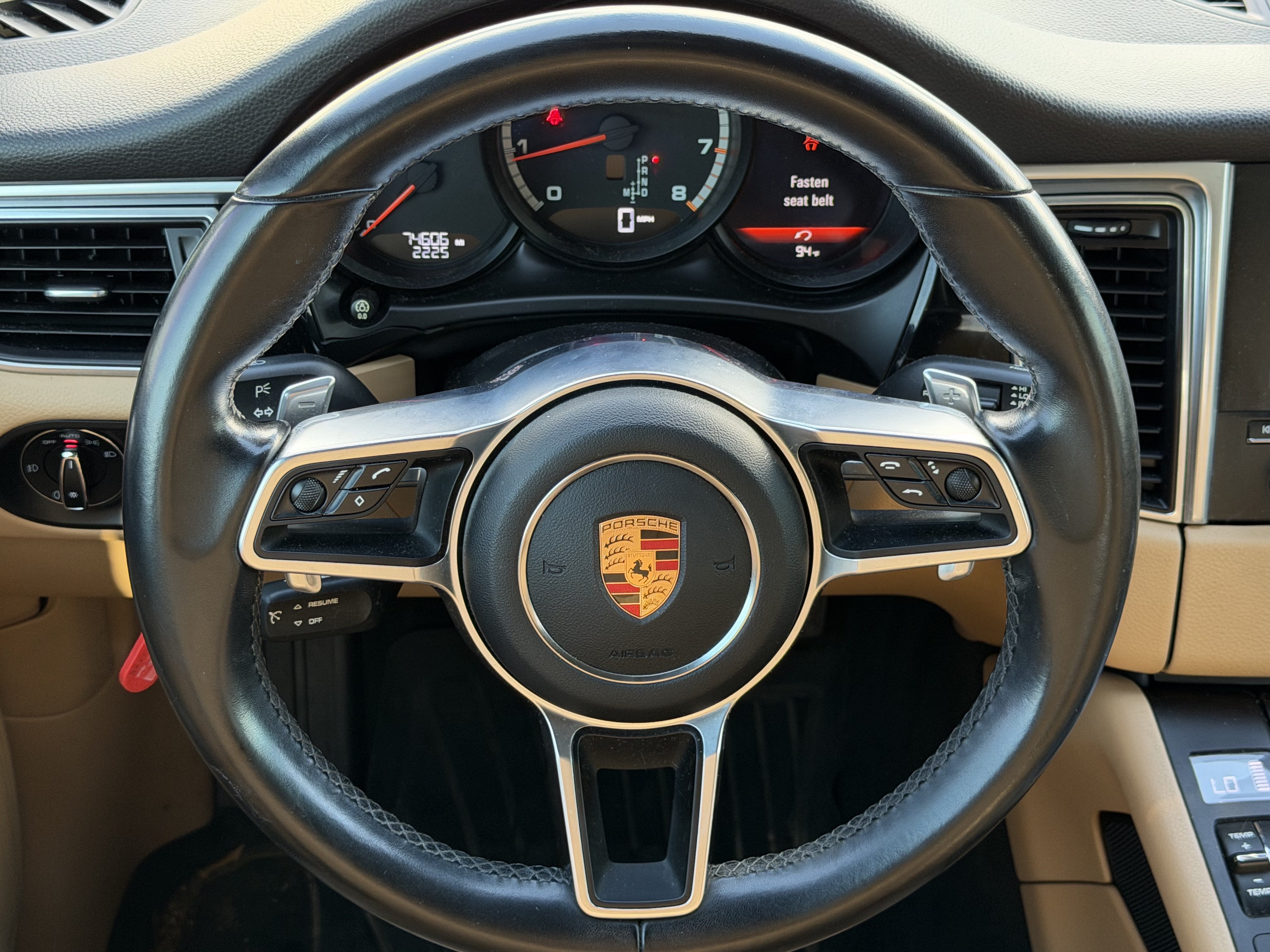 Used 2018 Porsche Macan Turbo w/ Premium Package Plus AWD/4WD image 14
