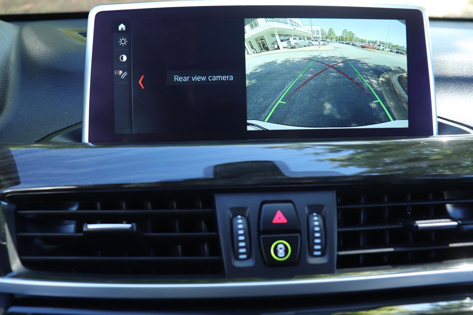 Used 2018 BMW X1 sDrive28i w/ Premium Package image 32