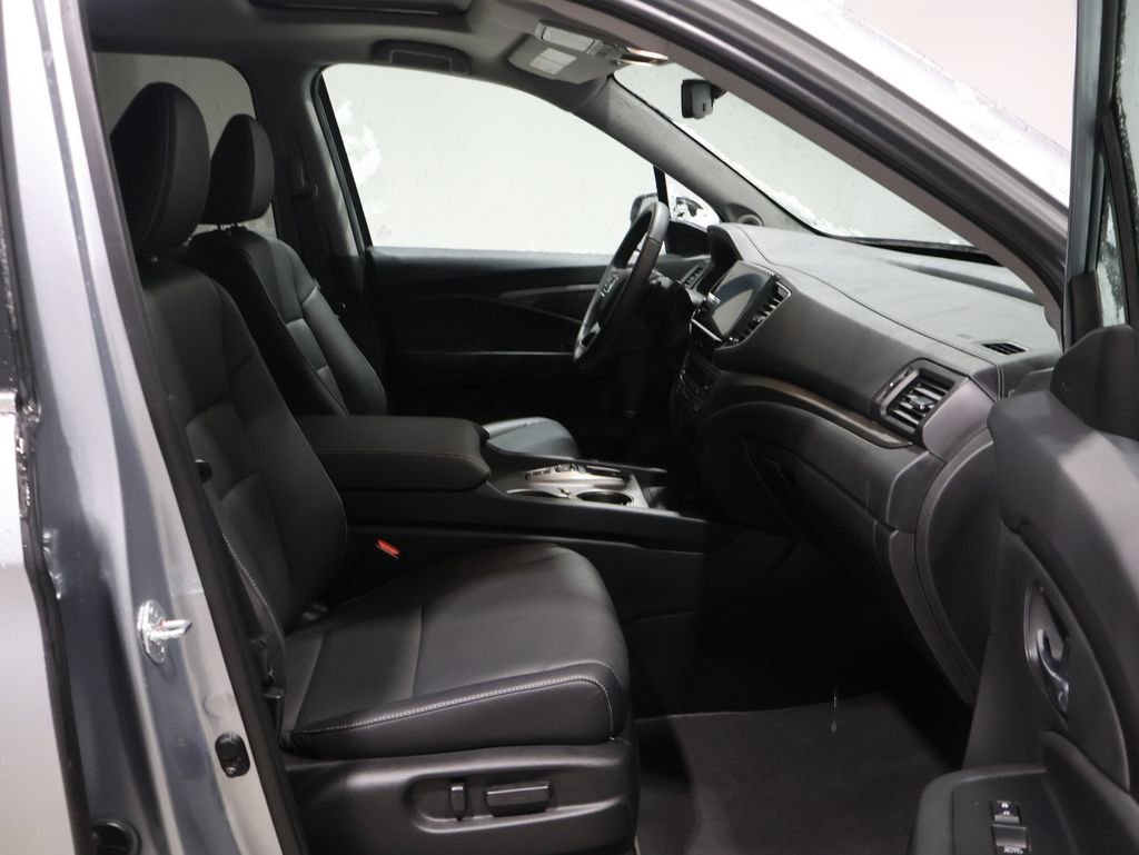 Used 2025 Honda Ridgeline RTL image 21