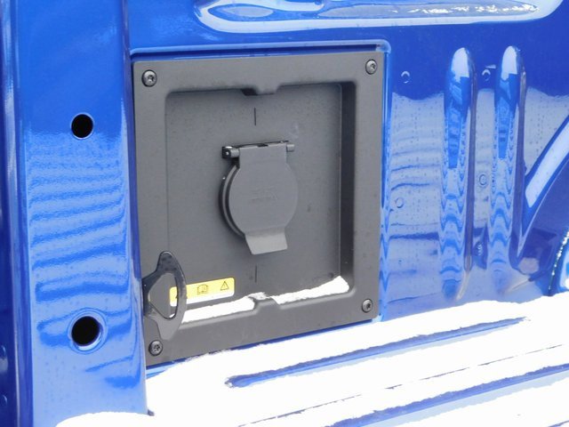 New 2026 Ford F150 Lariat w/ Equipment Group 502A High image 7