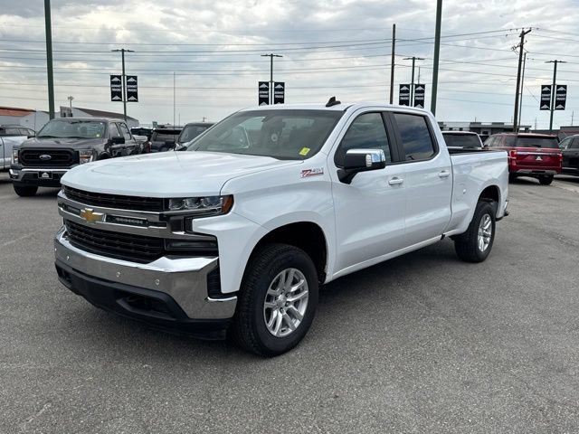 Used 2019 Chevrolet Silverado 1500 LT w/ True North Edition AWD/4WD image 8
