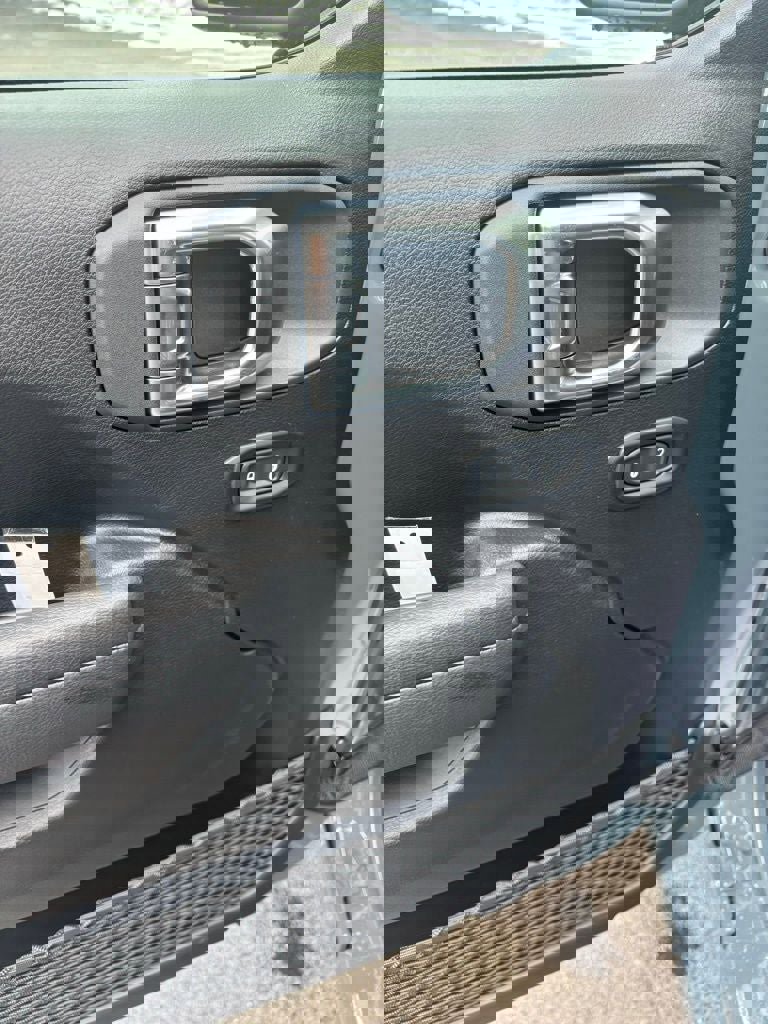 New 2026 Jeep Wrangler Sport AWD/4WD image 9