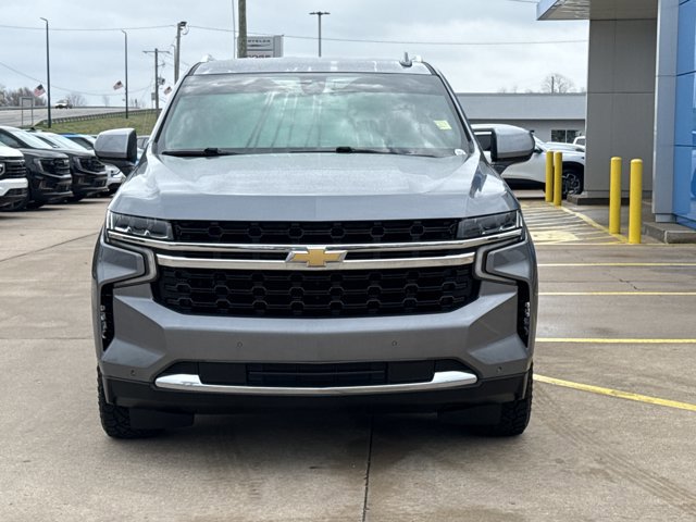 Used 2021 Chevrolet Suburban LS w/ Driver Alert Package image 14