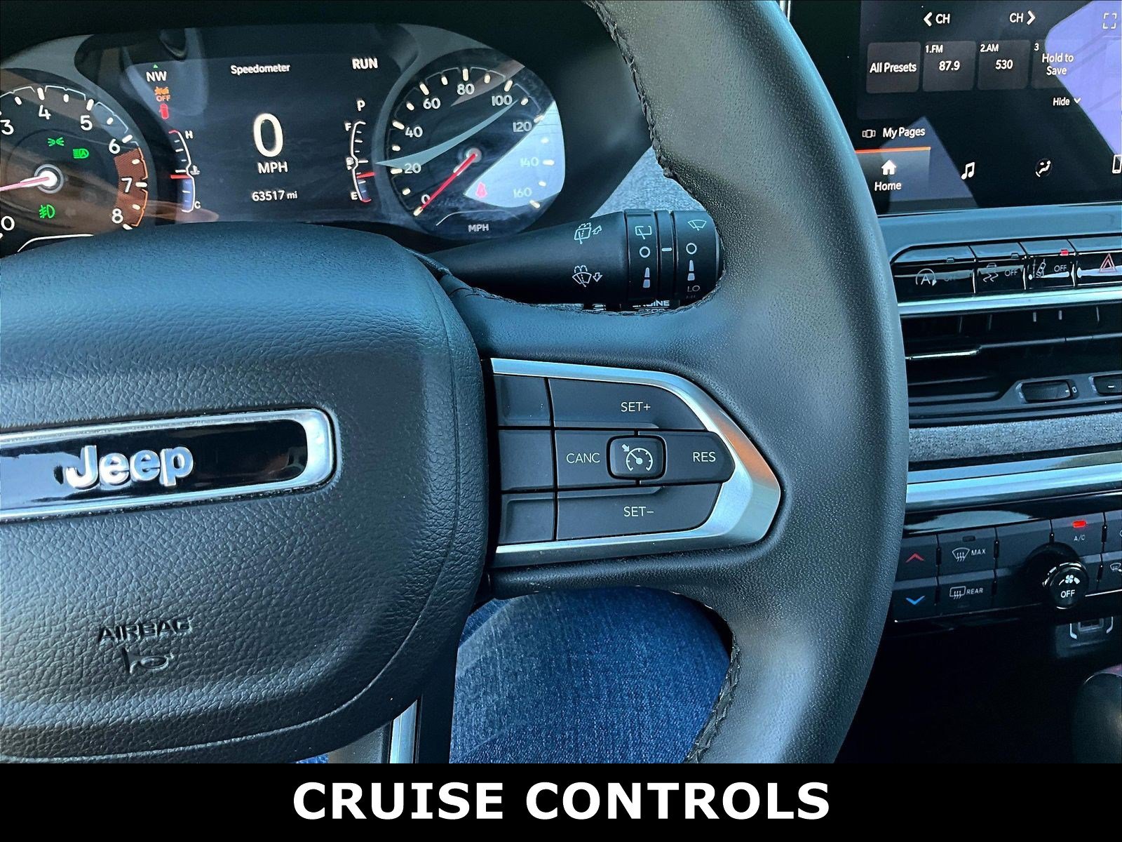 Used 2024 Jeep Compass Latitude AWD/4WD image 6