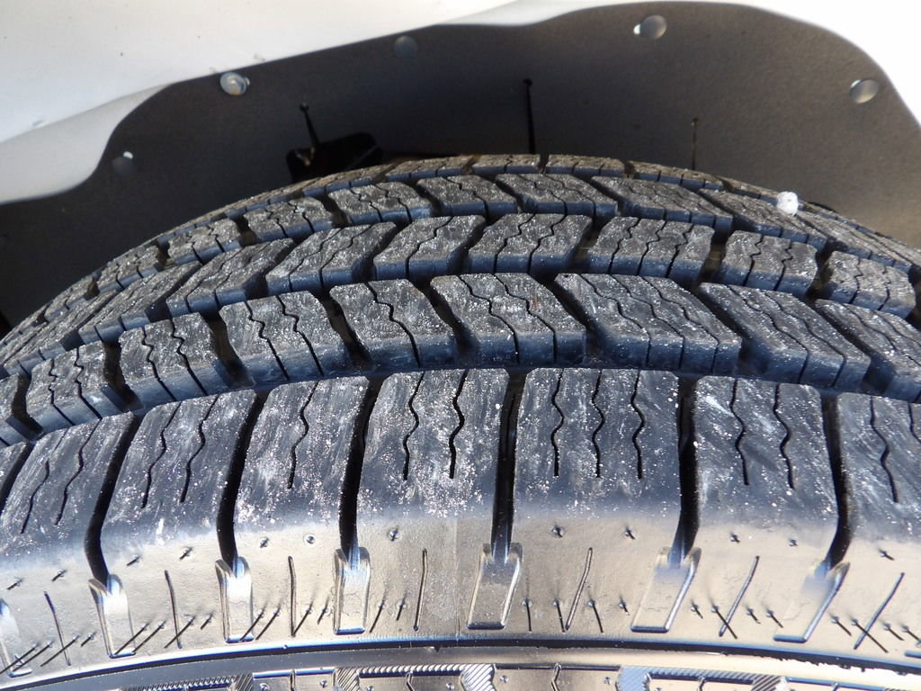 Used 2017 Chevrolet Express 2500 image 53