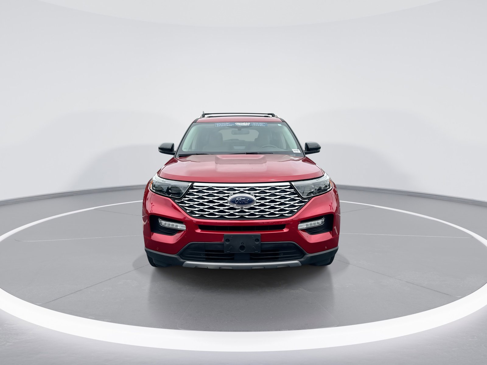 Used 2020 Ford Explorer Platinum w/ Premium Technology Package AWD/4WD image 3