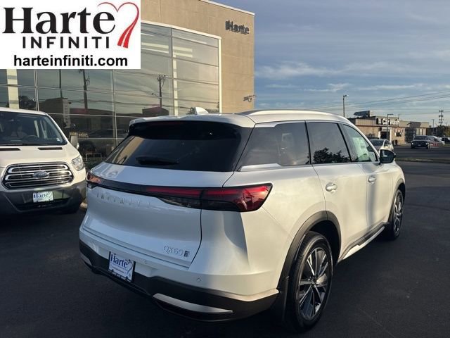 New 2026 INFINITI QX60 Luxe w/ Cargo Package image 3